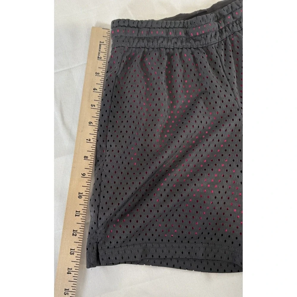 Nike Athletic Mesh Shorts Spandex Lining Black Pink DRI-FIT Youth Size Medium M